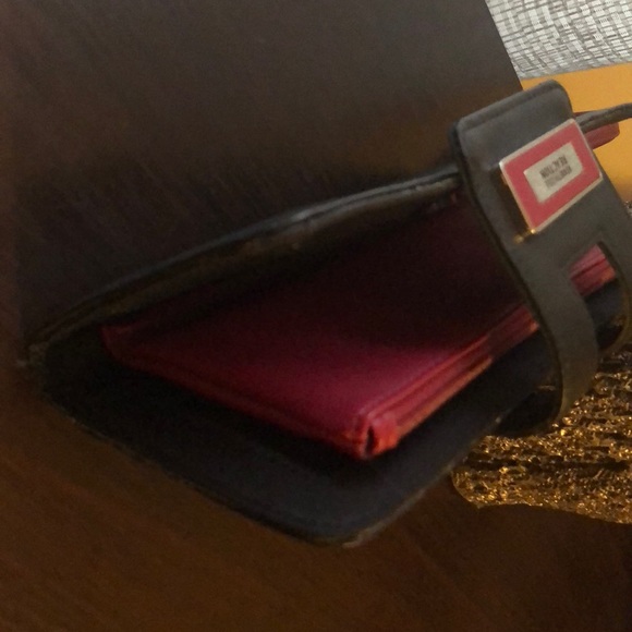 Kenneth Cole - Picture 4 of 5